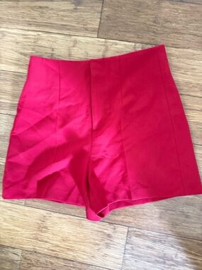 Zara High-Waist Cherry Red Tailored Shorts